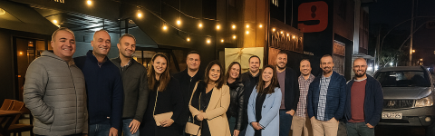 Happy Hour com Impacto Social: O Poder do Networking Informal para a Inovação e o Empreendedorismo Social Introdução: Onde Ideias e Conexões Florescem